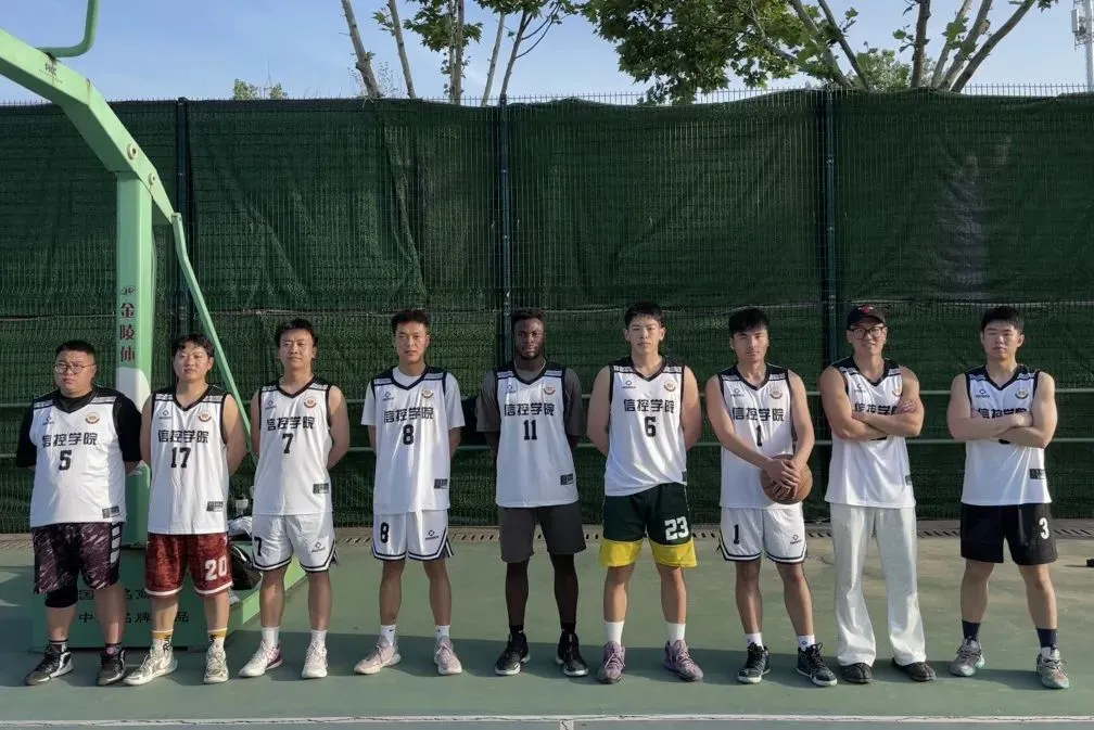 业余篮球运动员如何结合瑜伽提升技能_0